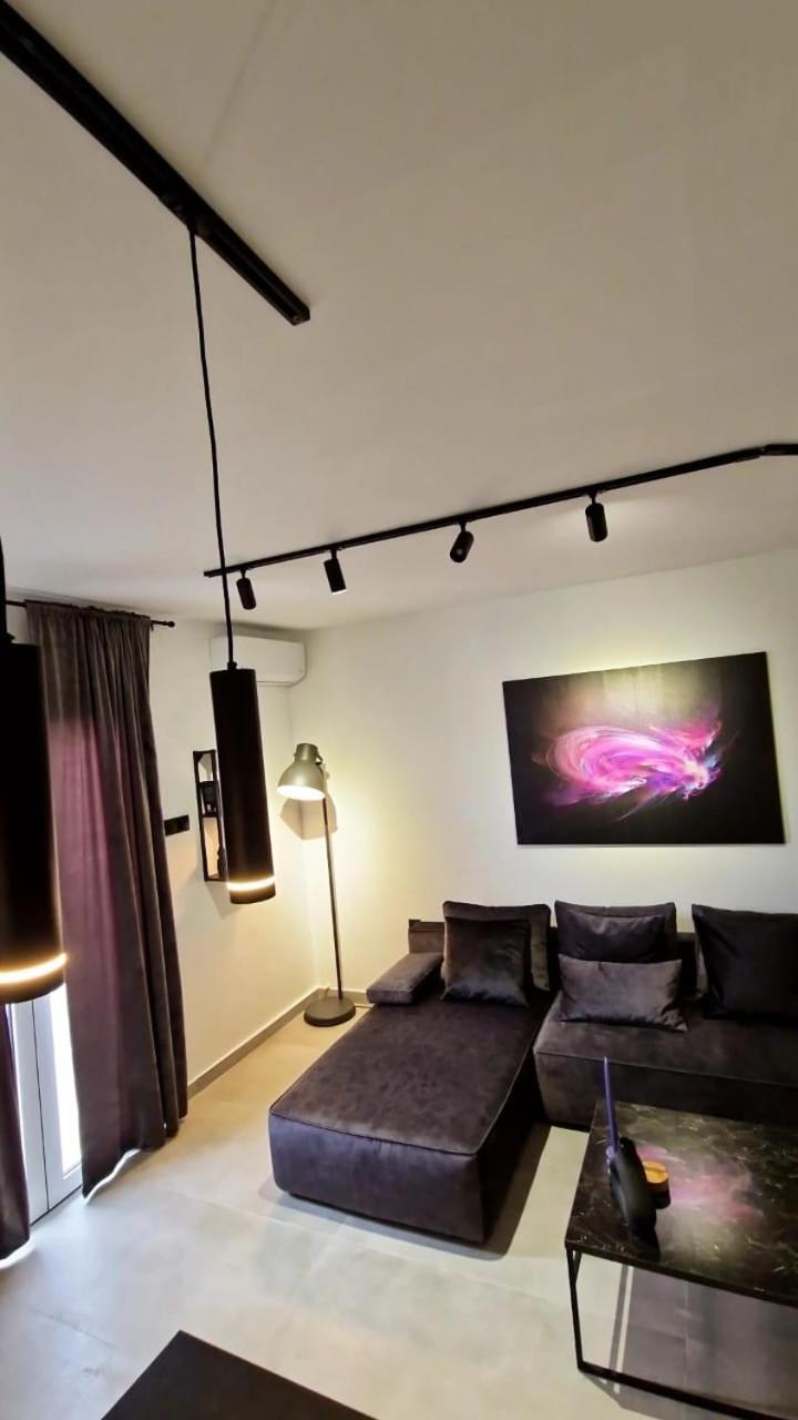 아테네 Essel Noir - A Hidden Gem With A Magnificent Acropolis View 아파트 외부 사진